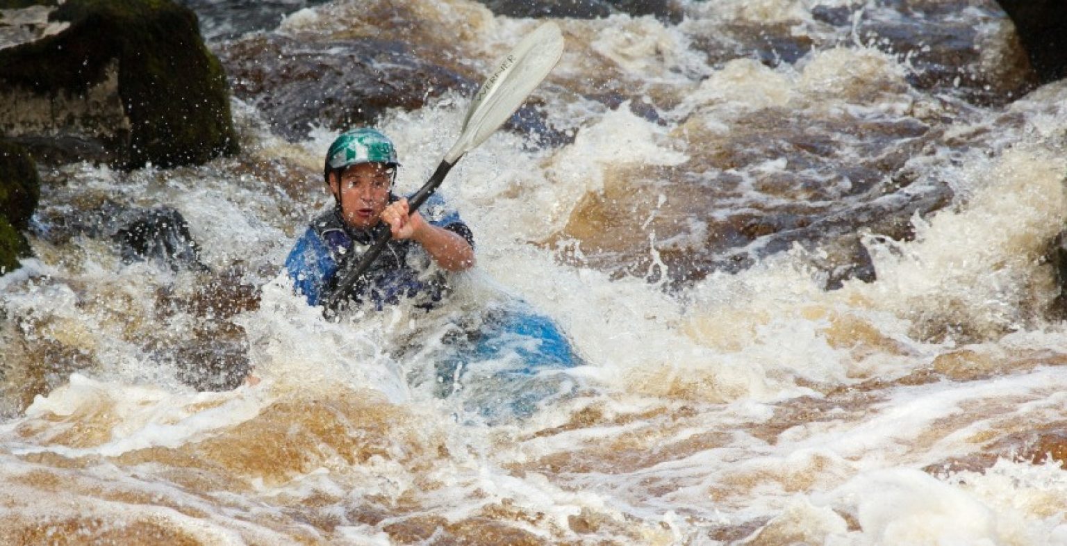 Best Whitewater Kayak Paddles Ultimate Guide and Reviews