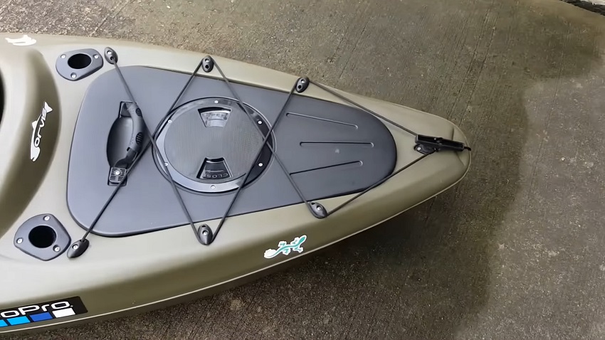 Two flush-mounted rod holders and removable, portable stern storage container with waterproof circular hatch of the Sun Dolphin Journey 10 SS kayak