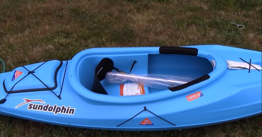 A seat with an adjustable, padded backrest in the Sun Dolphin Aruba 10 kayak