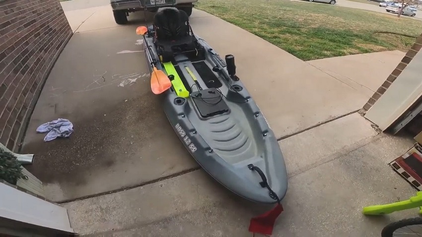 Sun Dolphin Boss 12 SS kayak
