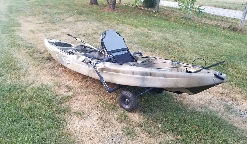 BKC RA220 kayak