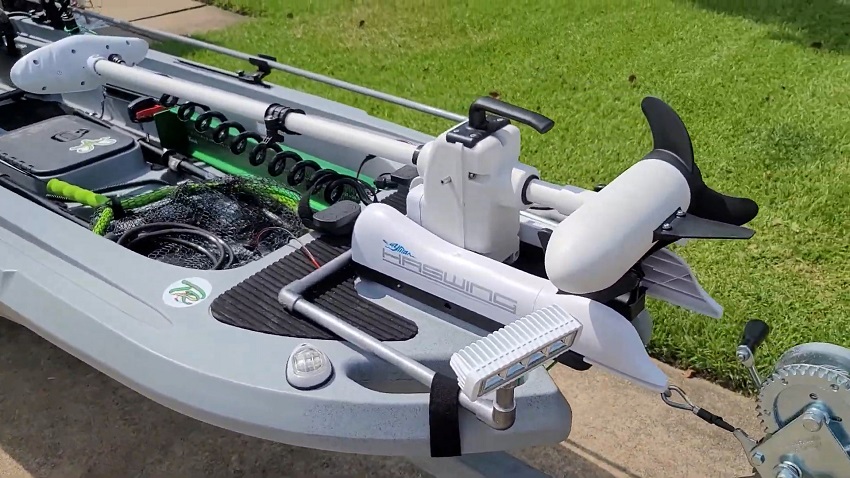 A trolling motor and non-slip rubberized traction pads at the bow of Ascend 133X kayak