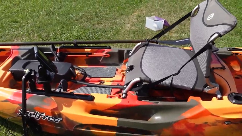 FeelFree Moken 10 V2 kayak