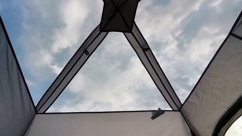 A ceiling completely covered in mesh of the CORE 6-Person Instant Cabin Tent