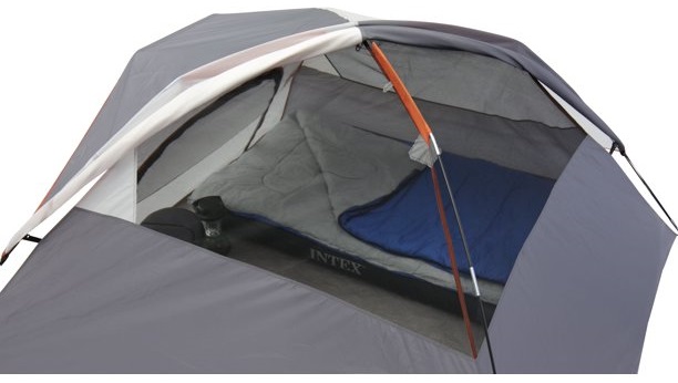 Roof ventilation of the Ozark Trail 3-Person Dome Tent