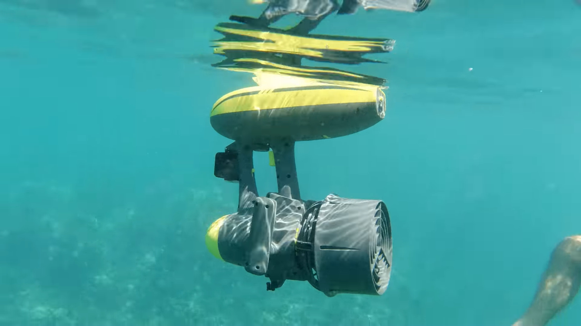 AQUAROBOTMAN Underwater Sea Scooter