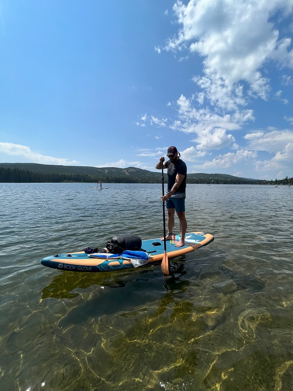 Author paddles his BodyGlove Performer 11 Inflatable SUP