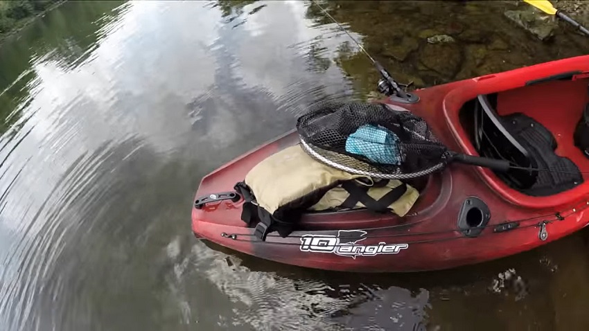 A stern storage of the Old Town Vapor 10 Angler kayak